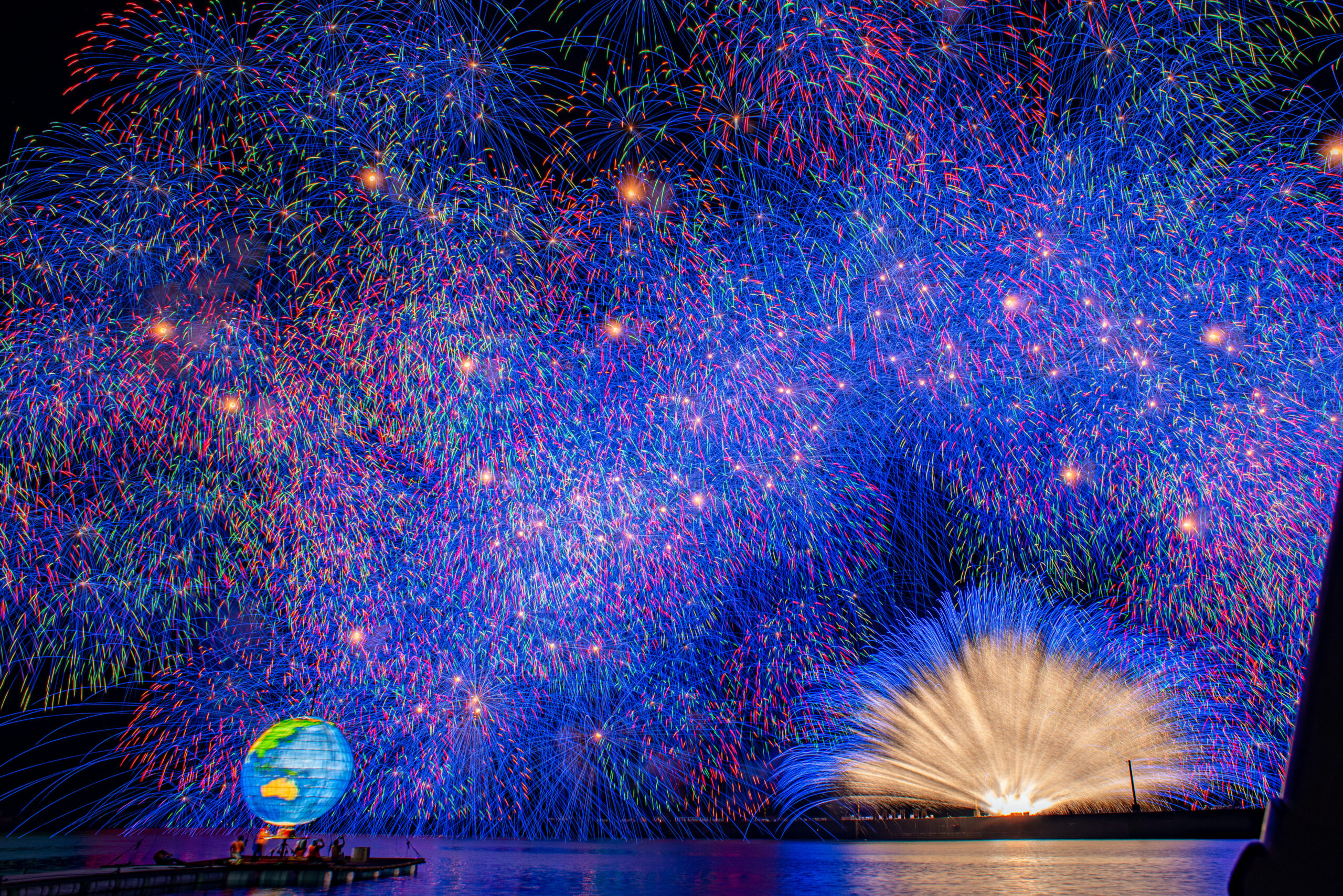 【2025最新】チケットは不要！きほく燈籠祭の花火を120％楽しむ5つの方法｜三重県紀北町